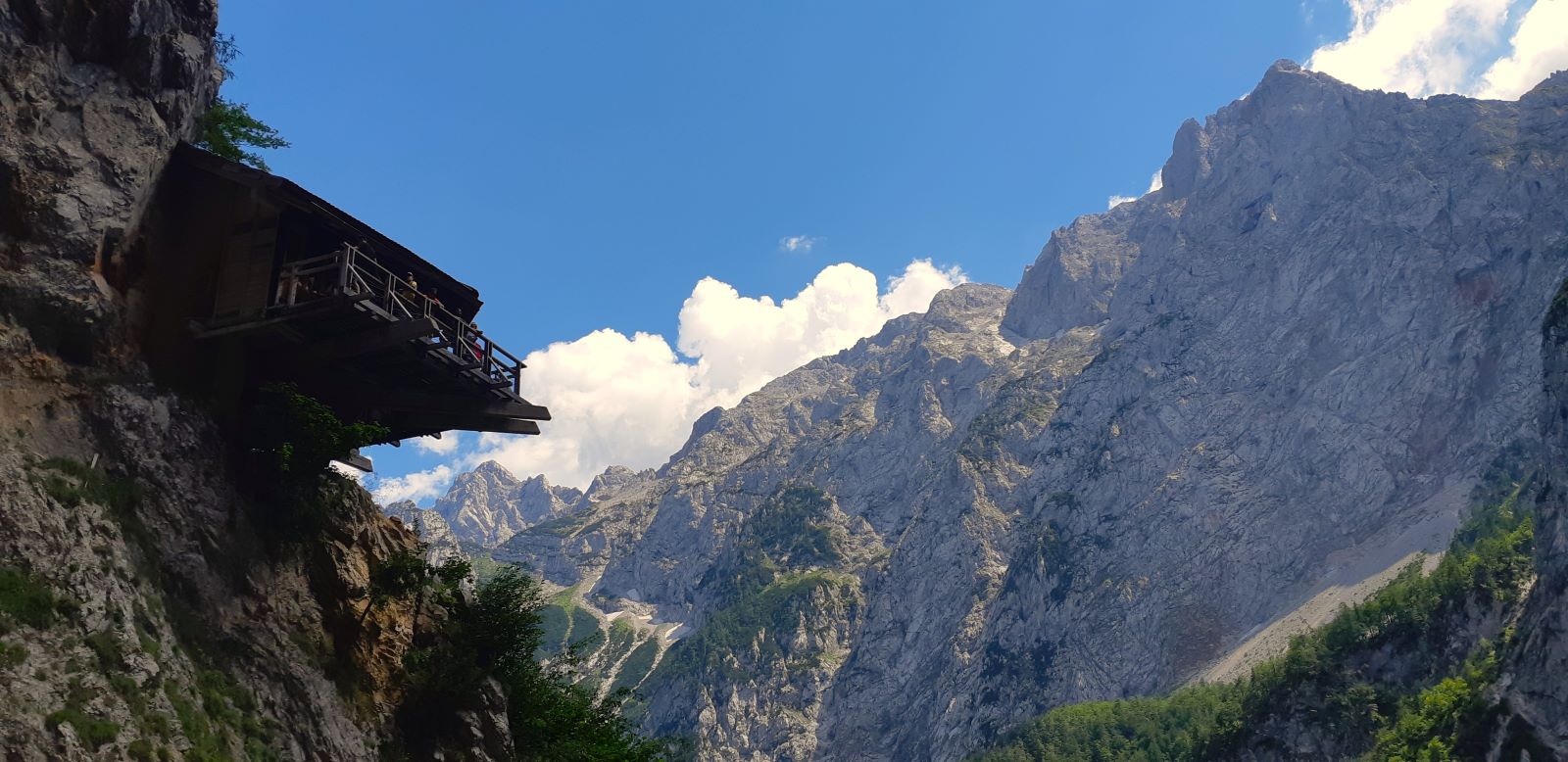 Cabane-road-trip-Slovenie