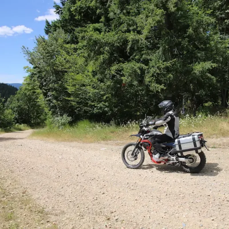 Amada-Aventure-Voyage-Louzero-Moto-Enduro