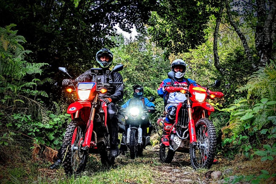 rando-moto-cantal-groupe-trail