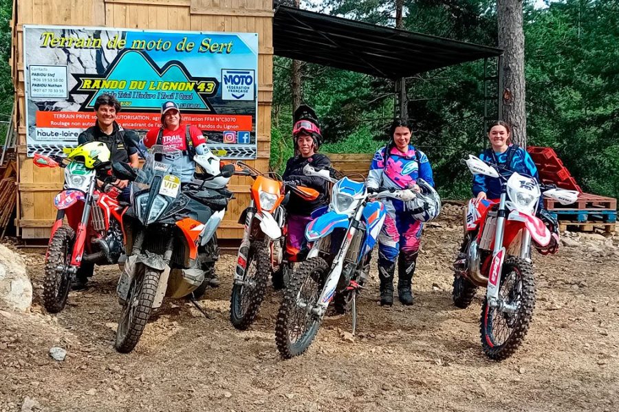 image-article-enduro-002-r2mfhsox3bltf31gmvnmhk5opz78xutupk5q7xe15q